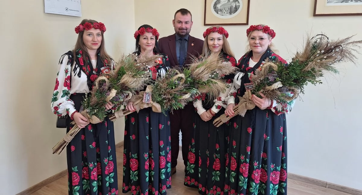 Podróżnianki wicemistrzyniami w wielkanocnych palmach