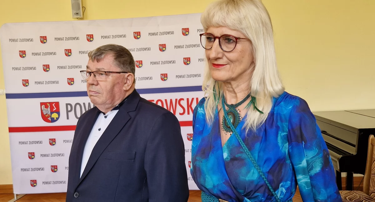Władze województwa i powiatu doceniły Jolantę Surmę i Stanisława Gortata