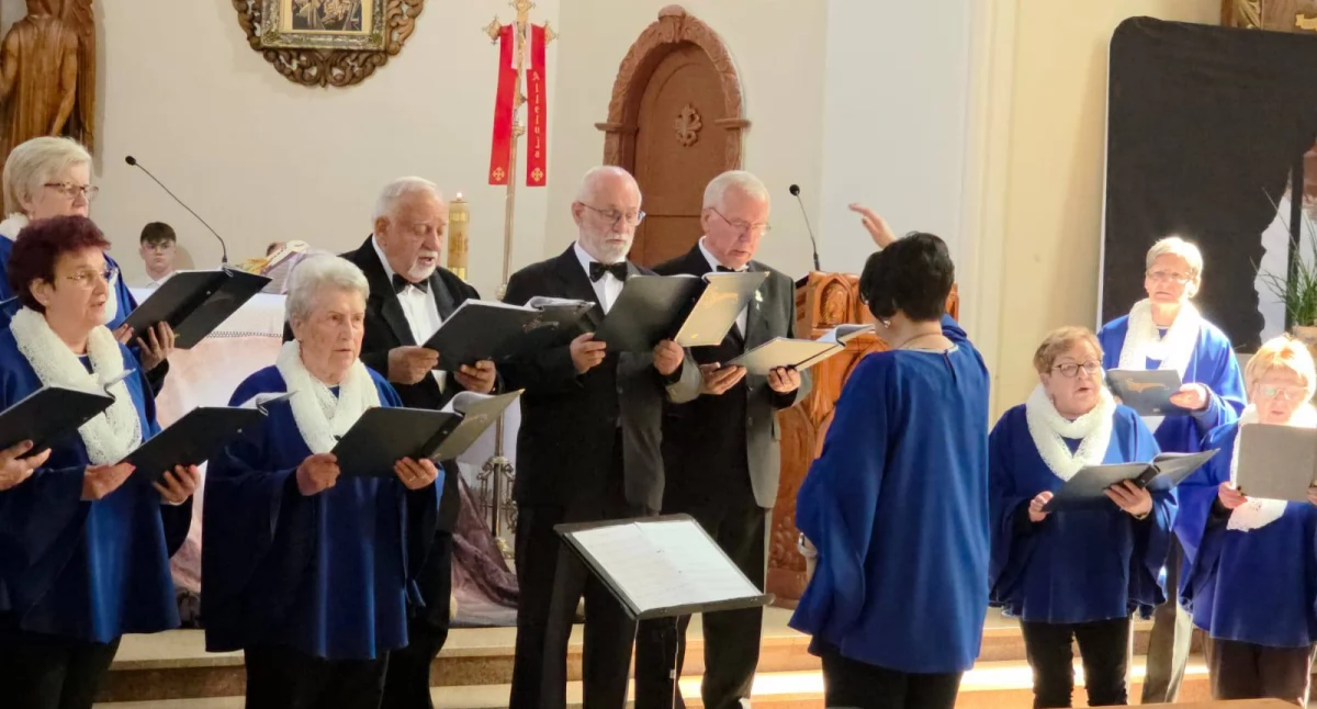Koncert Papieski w Okonku. Wspólne przeżywanie Święta Miłosierdzia Bożego