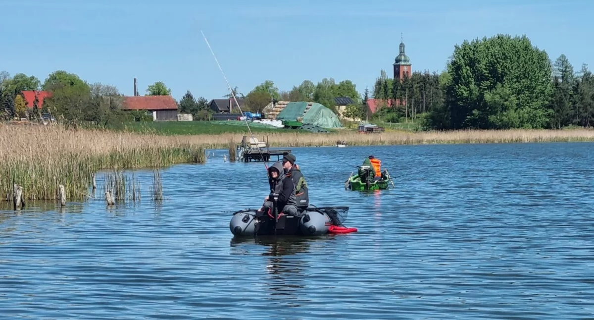 Bolesław Pietrzkiewicz najlepszy na zawodach karpiowych w Zakrzewie
