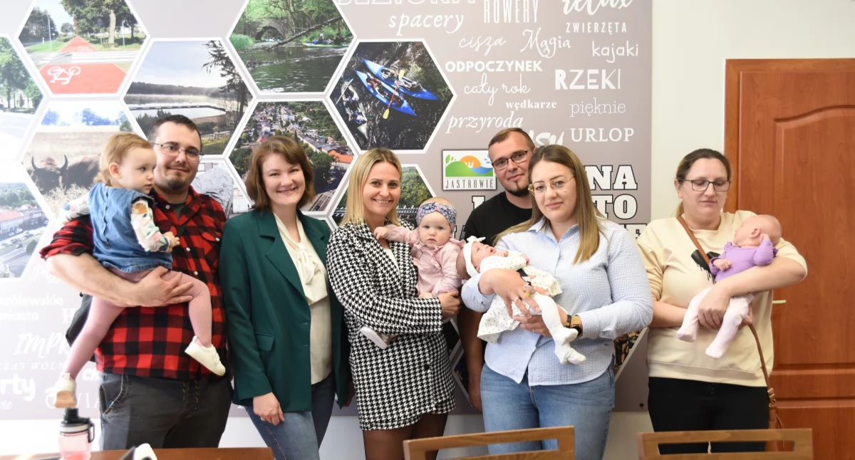 Jastrowie wita Elizę, Zuzannę i Maję