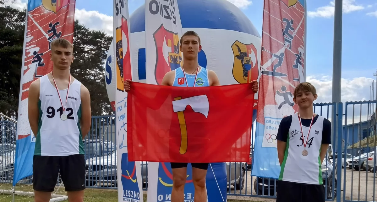 Lekkoatletyczna młodzież z Krajenki z medalami – mocne starty w Lesznie!