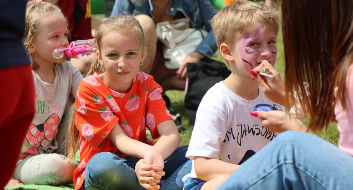 Dzień Dziecka z uśmiechem – piknik na osiedlu Słowackiego