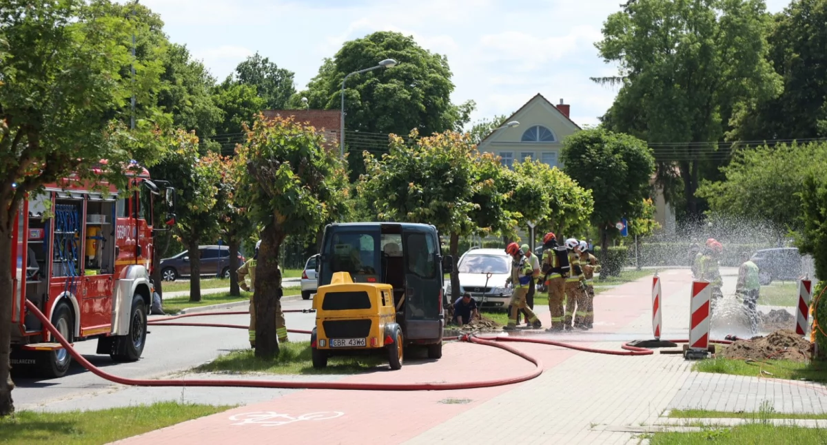 [WIDEO] Akcja strażaków w Krajence. Mogło skończyć się tragicznie.