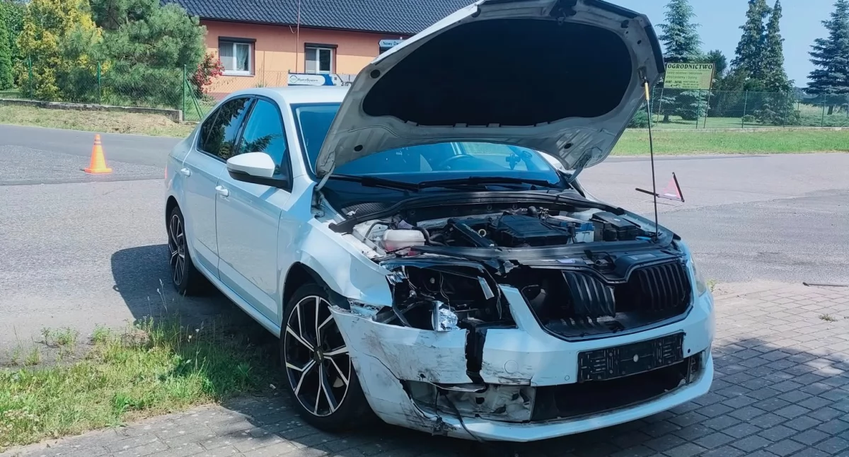 Zderzenie aut w Nowym Dworze. Jedna osoba poszkodowana