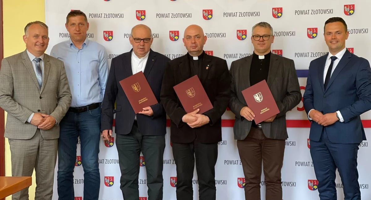 Złotowskie zabytki zyskały wsparcie. Podpisano trzy ważne umowy