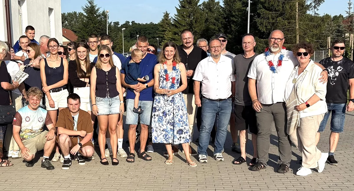 Z ogórkiem do żaby – tak rośnie francusko–złotowska przyjaźń