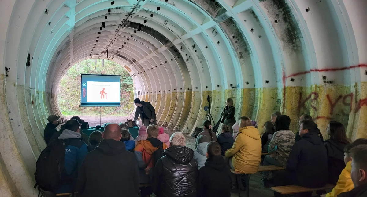 Nietoperze pod lupą – edukacyjna noc w Brzeźnicy Kolonii