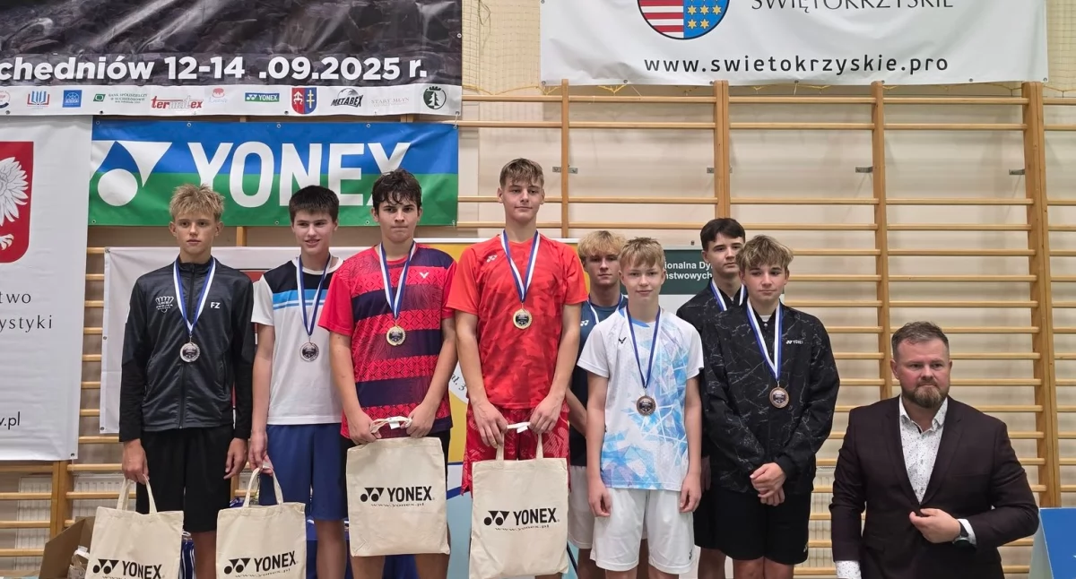 Brąz Mikołaja Małeckiego w Ogólnopolskim Grand Prix w badmintonie
