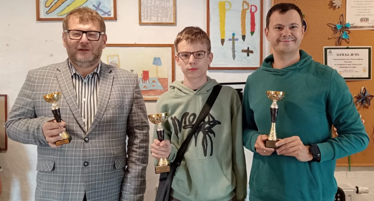 Szachowy finał lata: junior ze Złotowa wygrywa Wakacyjny Blitz 2025