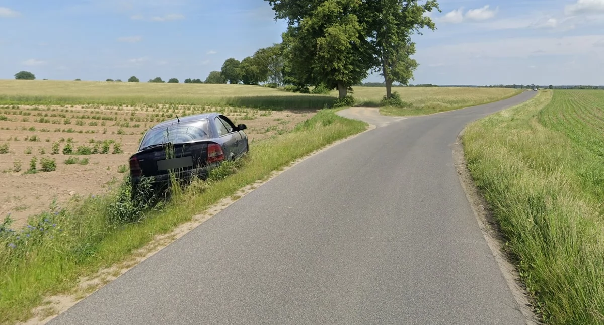 Straciła panowanie nad Oplem. Trafiła do szpitala