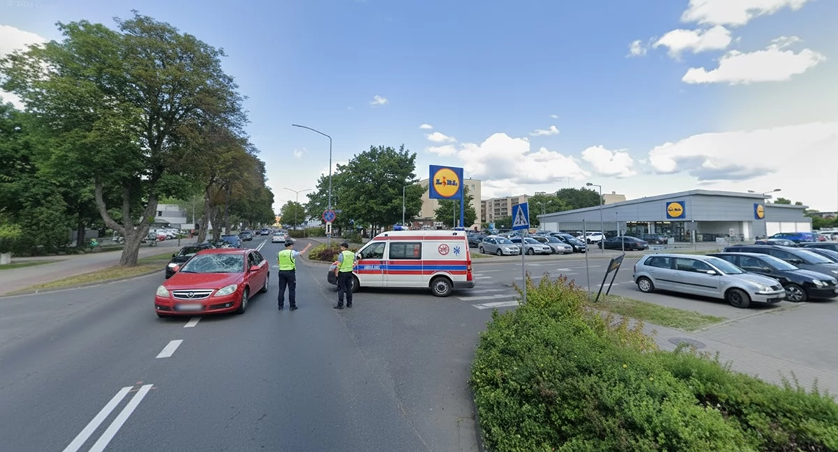 Potrącenie pieszego na ulicy Norwida w Złotowie