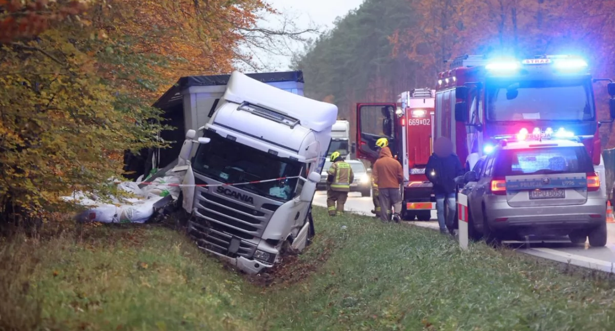 [WIDEO] Wypadek za Jastrowiem. Droga zablokowana