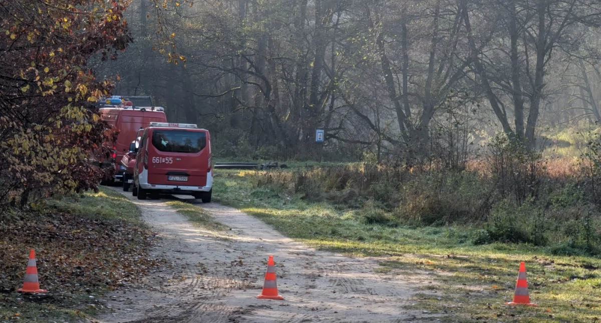 Wypadek nad Gwdą. Trwają poszukiwania 75-letniego wędkarza