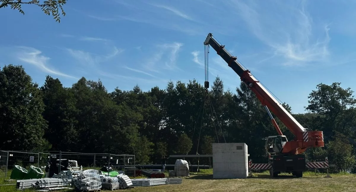 Budowa plaży sparaliżowała dostawy wody 