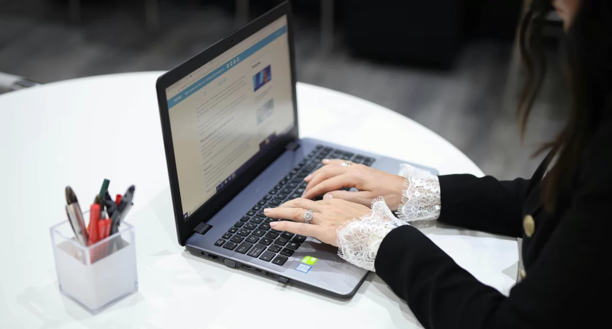 SEO dla prawników – strategie, które przyciągają klientów online