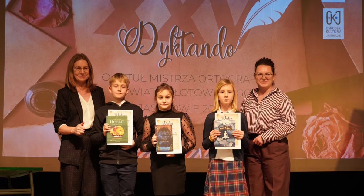 Jubileuszowe dyktando w Jastrowiu wyłoniło najlepszych w powiecie