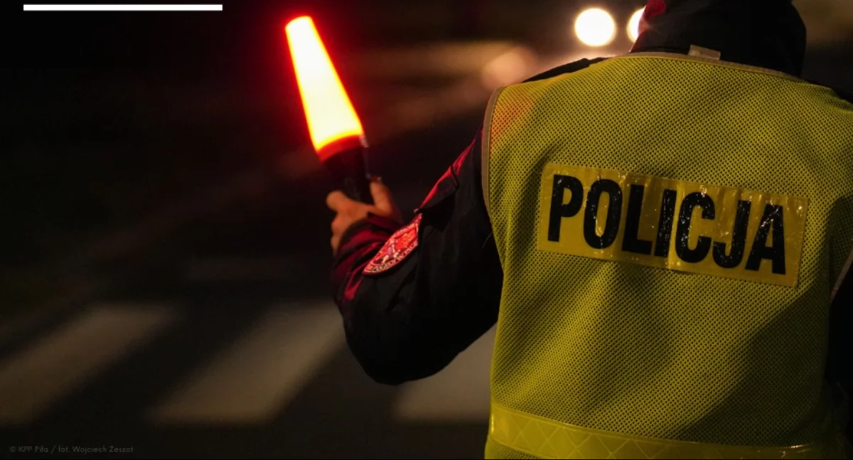 Poranną drogę do pracy przerwała policja...
