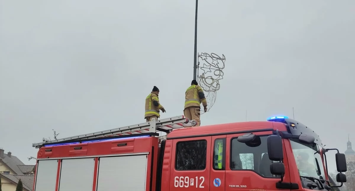 Świąteczne ozdoby pojawiły się na ulicach Krajenki