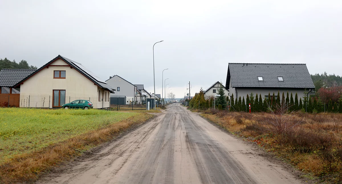 Wielkie kopanie w Gminie Złotów! 8 milionów na drogę w Międzybłociu!