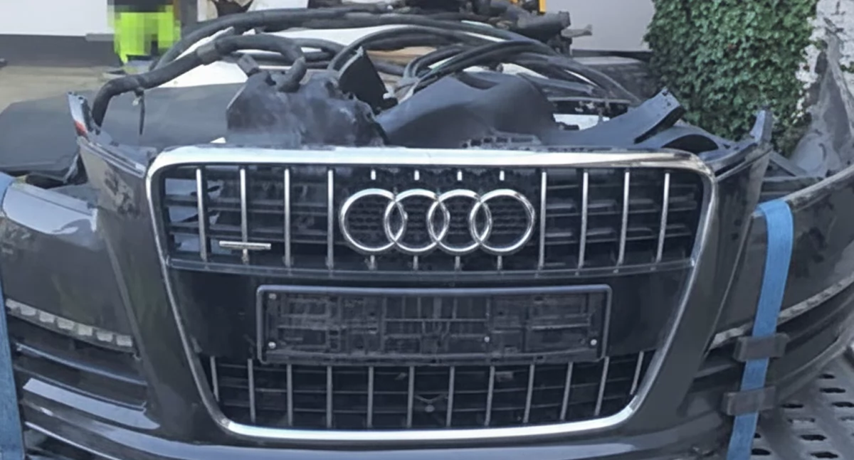 Audi Q7 znika w nocy w Dzierzążenku. Kradzież łudząco przypomina tę sprzed 3 lat