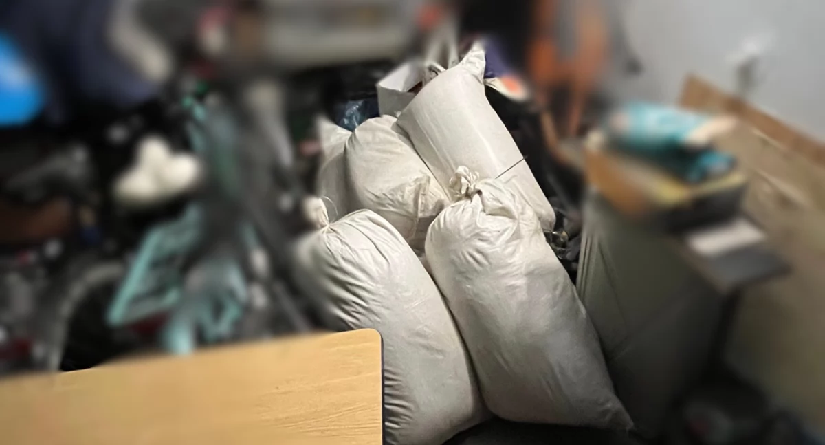 Nielegalny tytoń. Zatrzymano trzech mężczyzn, straty blisko miliona złotych
