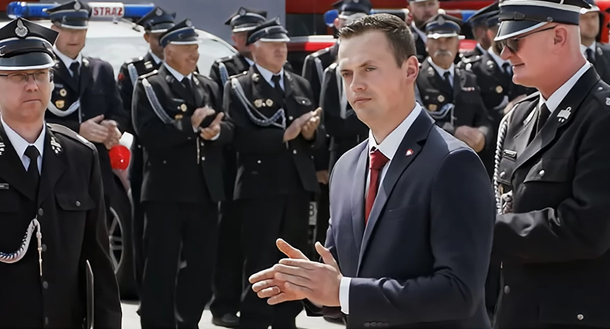 Korona za publiczne złoto – 900 zł za minutę promocji!