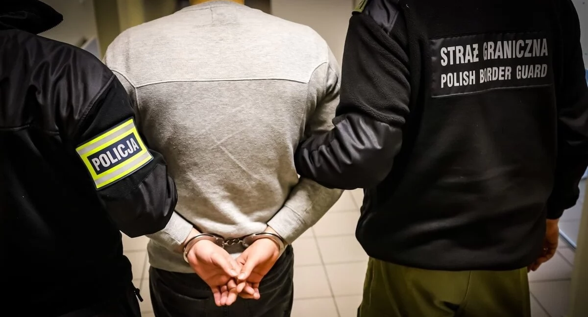 Poszukiwany, poszukiwana. W powiecie policja zatrzymała 13 osób