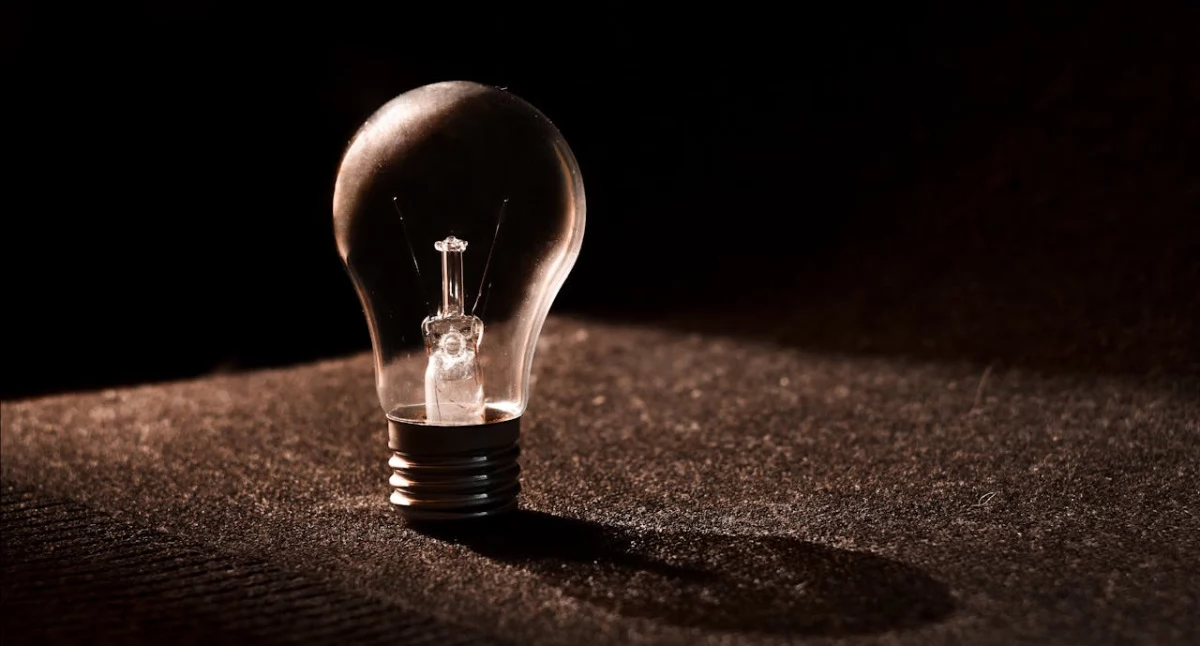 Jak obniżyć koszty energii w przedsiębiorstwie? Sprawdzone rozwiązania