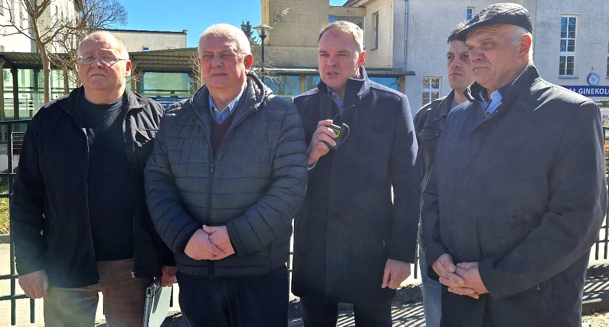 – Dramatyczna sytuacja w szpitalu – alarmują radni powiatowej opozycji
