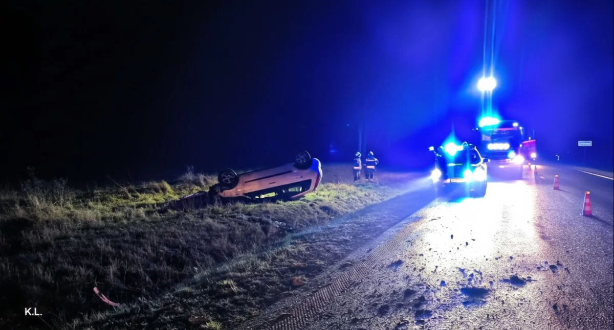 Nocne dachowanie na trasie Podgaje–Jastrowie