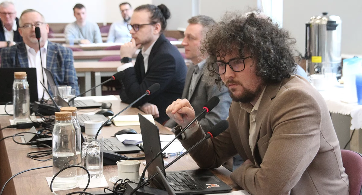 Klaczyński: kłamstwo ma krótkie nogi. Tomasz Kopinke traci mandat radnego