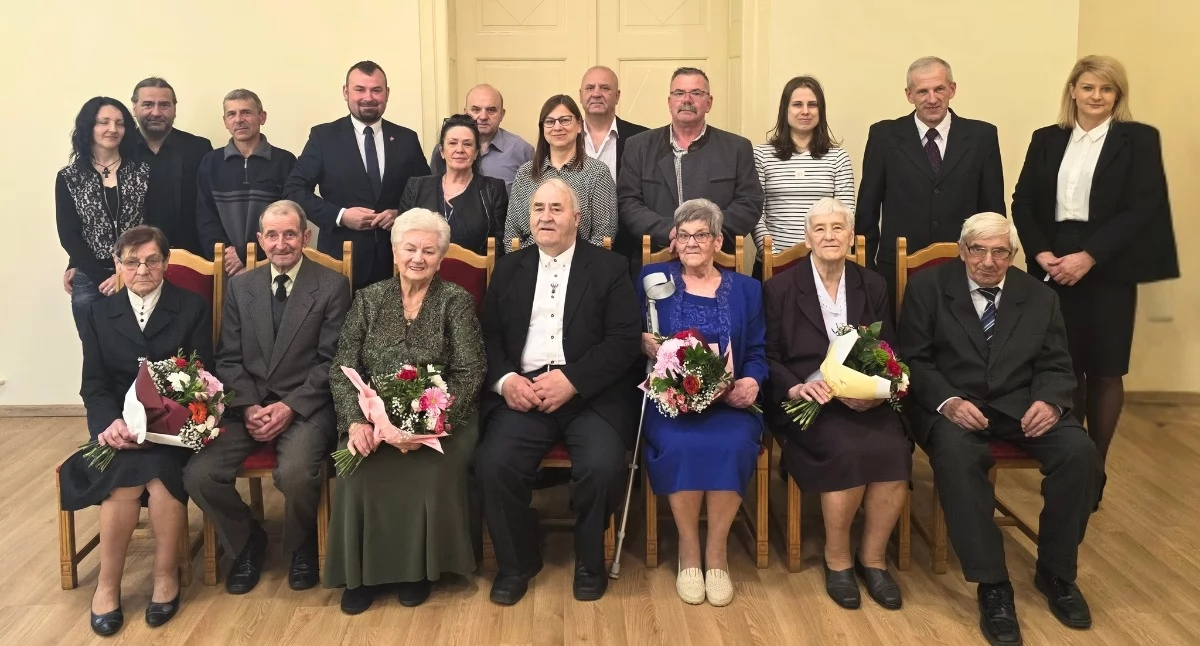 Diamentowe Gody w Krajence. Świętowały cztery pary
