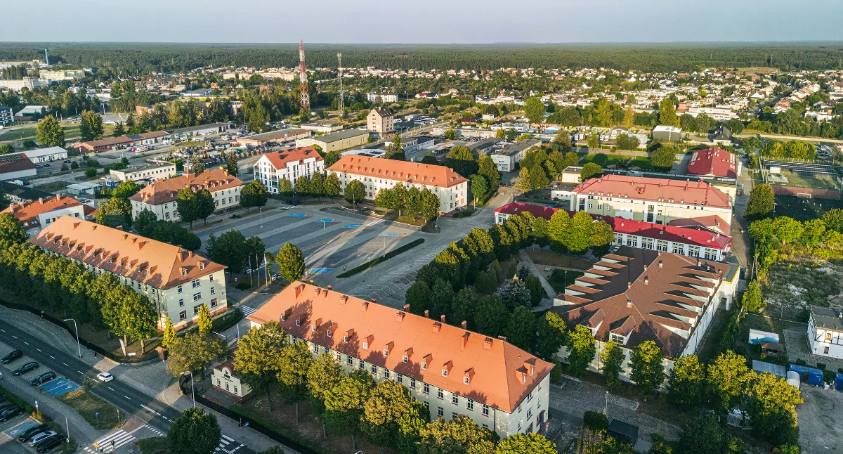 Nowy rozdział w edukacyjnym życiu? Odkryj możliwości, jakie daje Akademia Nauk Stosowanych im. Stanisława Staszica w Pile