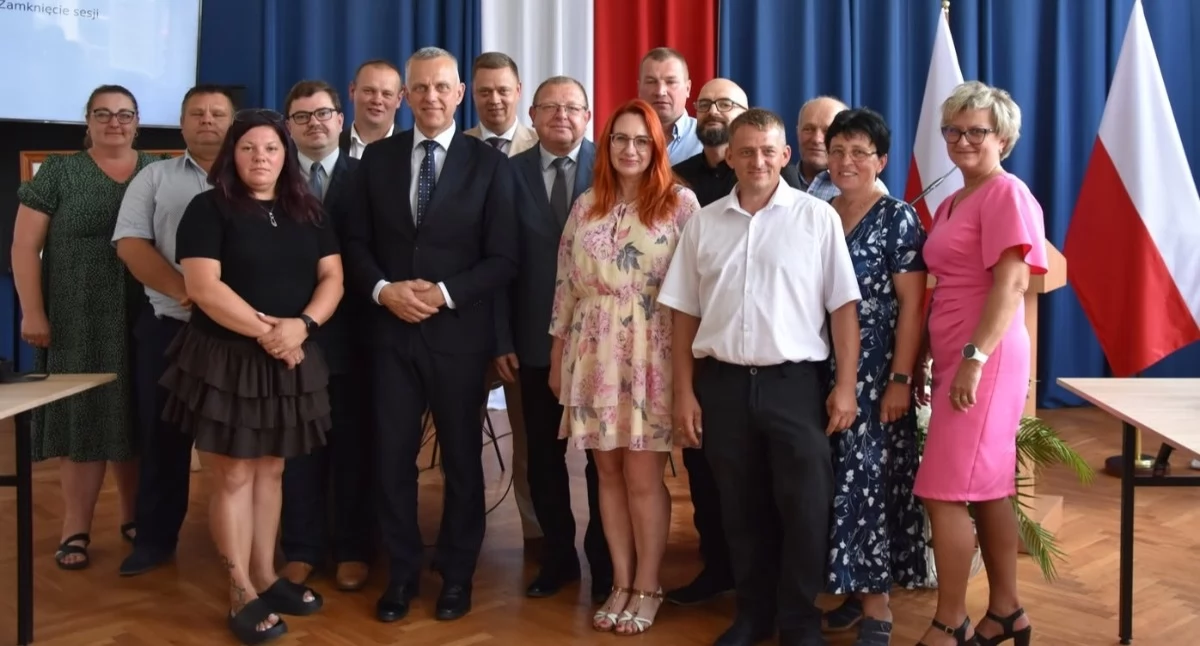 Jacek Mościcki z jednogłośnym absolutorium. Radni ocenili wykonanie budżetu Gminy Tarnówka.