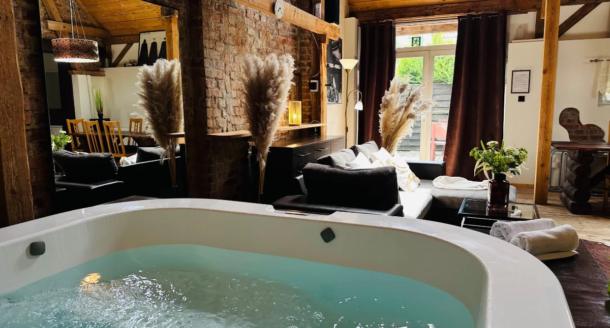 Apartamenty z Jacuzzi® w górach – luksusowy relaks w Holiday Sky Park