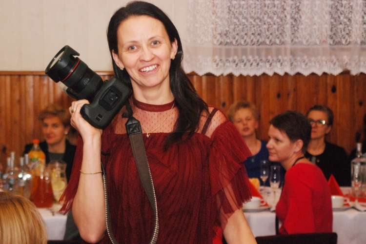 Uśmiech, proszę! - czyli jak Monika Tadych radzi sobie z najmłodszymi przed obiektywem aparatu