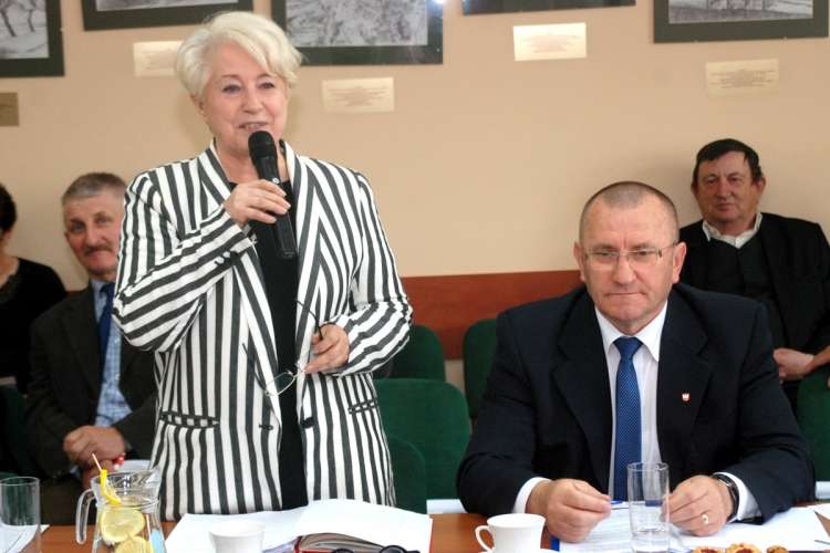 Kto jest jeszcze w klubie radnych?