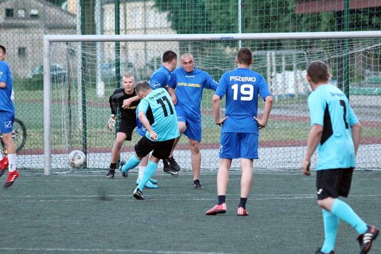 Złotowska Liga Szóstek Piłkarskich – faworyci nie zawiedli