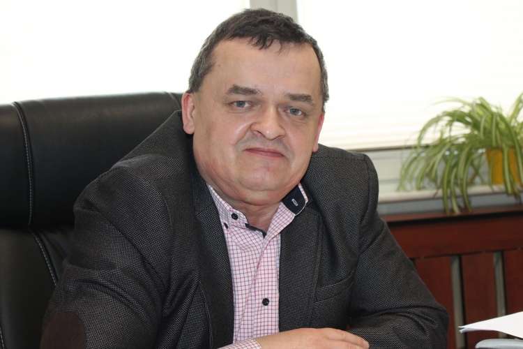 500 plus nie do ruszenia. O sztandarowym projekcie PiSu mówi Piotr Brewka
