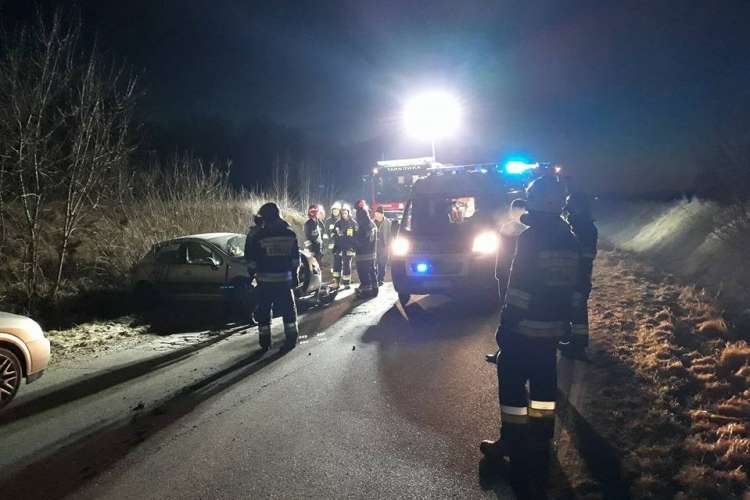 Kolizja na trasie Węgierce - Bartoszkowo