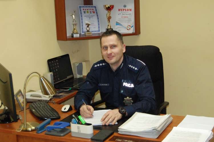 Kocham tę pracę - wywiad z komendantem Wojtczakiem