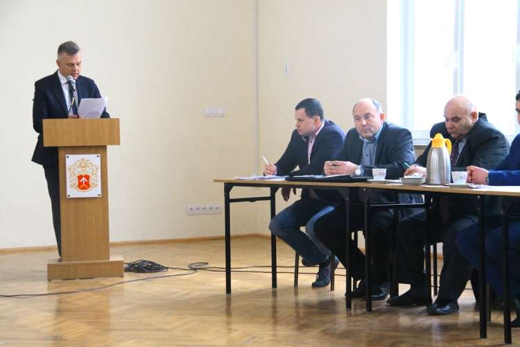Rozwój czy zarzynanie? - o ambitnym budżecie gminy Tarnówka