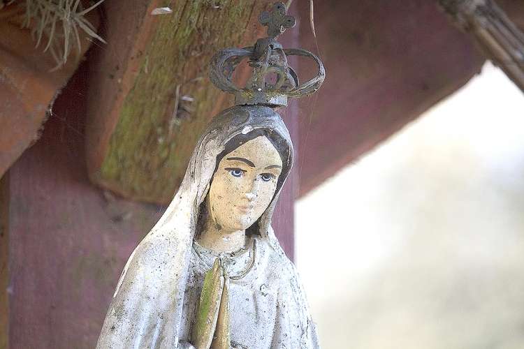 Boże Męki, czyli wojenne historie przydrożnych kaplic