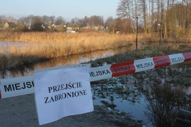 Spływ odwołany! Straż Miejska zamknęła promenadę