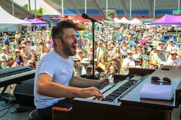 Bartłomiej Szopiński został wybrany Pianistą Roku 2017