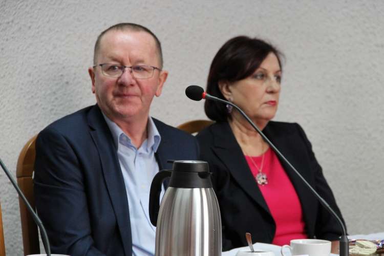 Pieniądze na ratunek. Złotowski szpital zamierza kupić karetkę