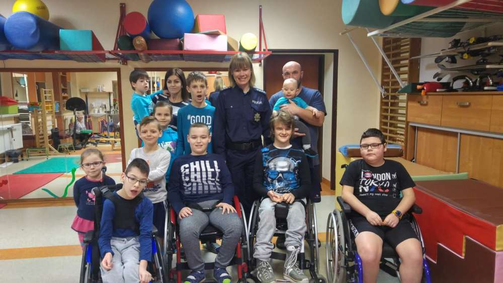 Szkolenie z policjantami na Zabajce 2 w Złotowie
