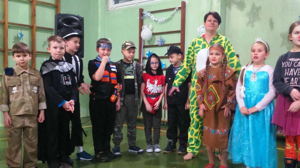 Bal karnawałowy w Publicznej Szkole Podstawowej w Krajence