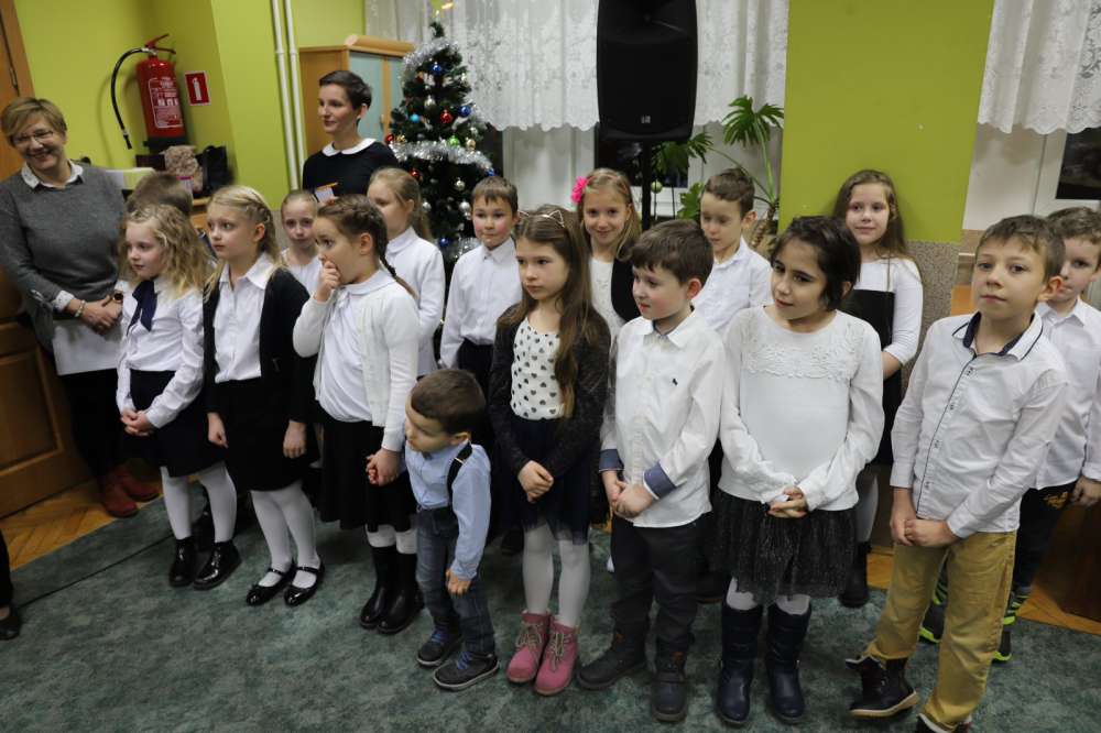 Dzień Babci i Dziadka w Klubie Złotego Wieku